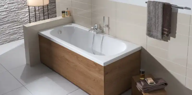 Ванна 1700х700 УЛЬТРА в комплекте с ножками без экрана (Тритон)